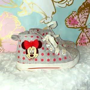 Minnie Mouse shoes